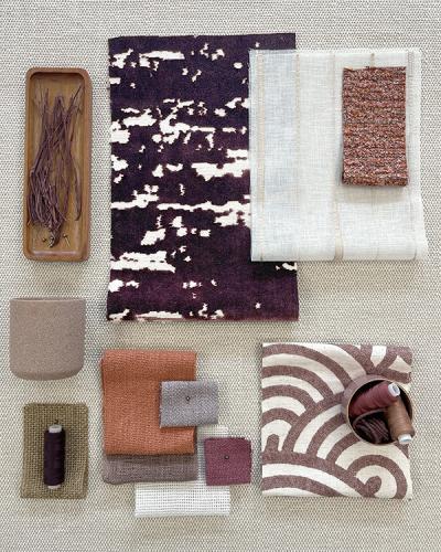 La couleur aubergine allie profondeur, raffinement et une touche de mystère